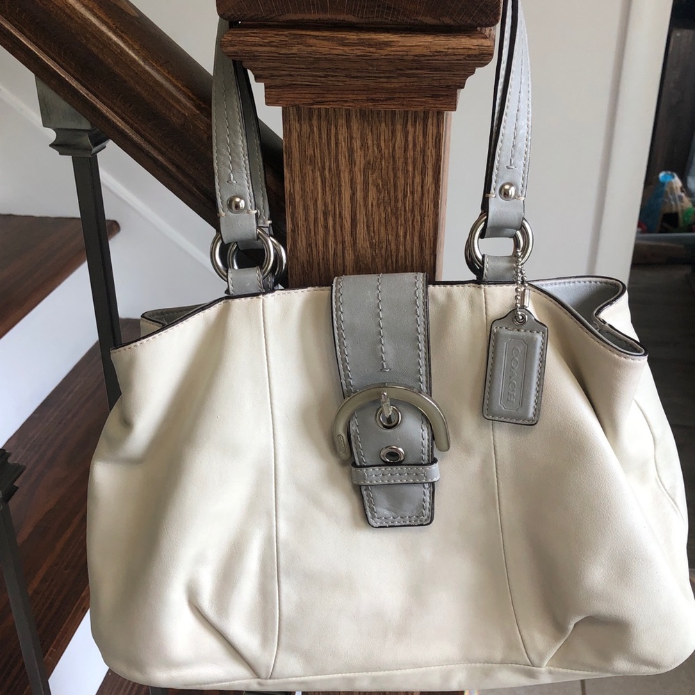 Coach Cream and Gray Leather Shoulder Bag